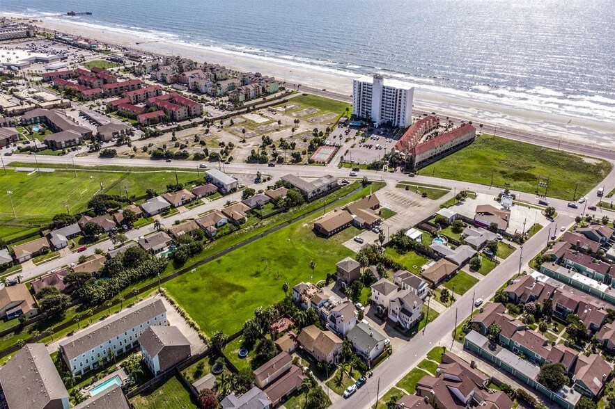 7402 Stewart Rd, Galveston, TX à vendre - Photo de l’immeuble – Image 2 sur 31