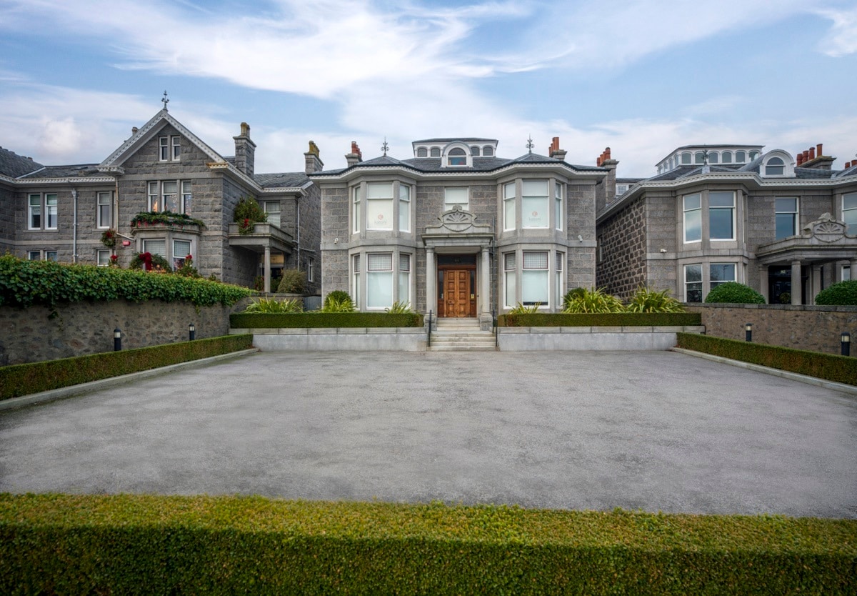 64 Queens Rd, Aberdeen à louer Photo principale– Image 1 sur 4