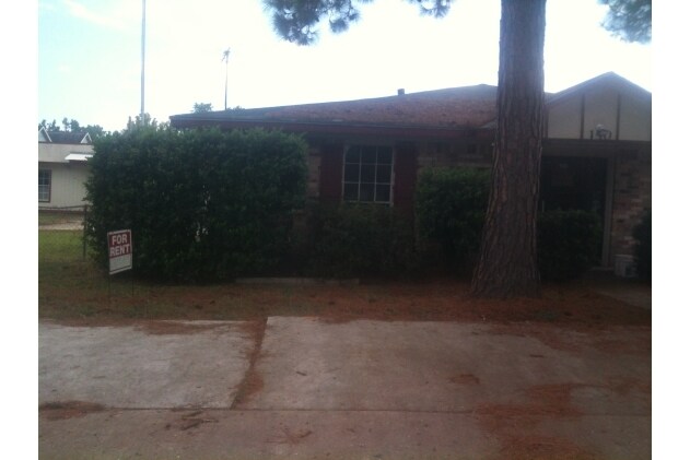 150 Isaacks Rd, Humble, TX à vendre - Photo de l’immeuble – Image 2 sur 19