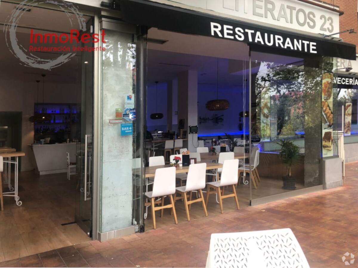 Local commercial dans Tres Cantos, Madrid à louer Photo intérieure– Image 1 sur 8