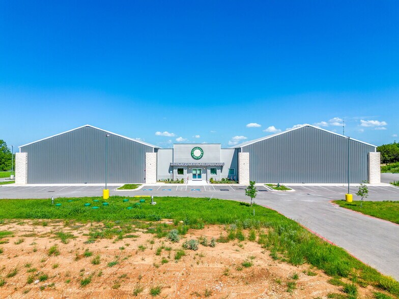 1109 Hwy 51, Granbury, TX à vendre - Photo de l’immeuble – Image 2 sur 11