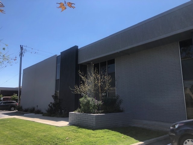 1820-1822 McGaw Ave, Irvine, CA à louer - Photo de l’immeuble – Image 3 sur 4