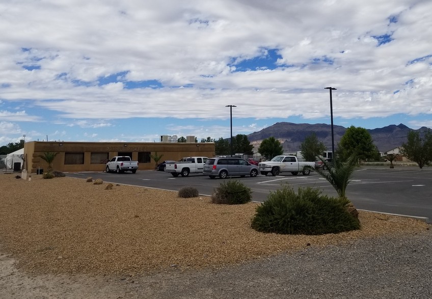2610 N Blagg Rd, Pahrump, NV à louer - Photo de l’immeuble – Image 3 sur 3