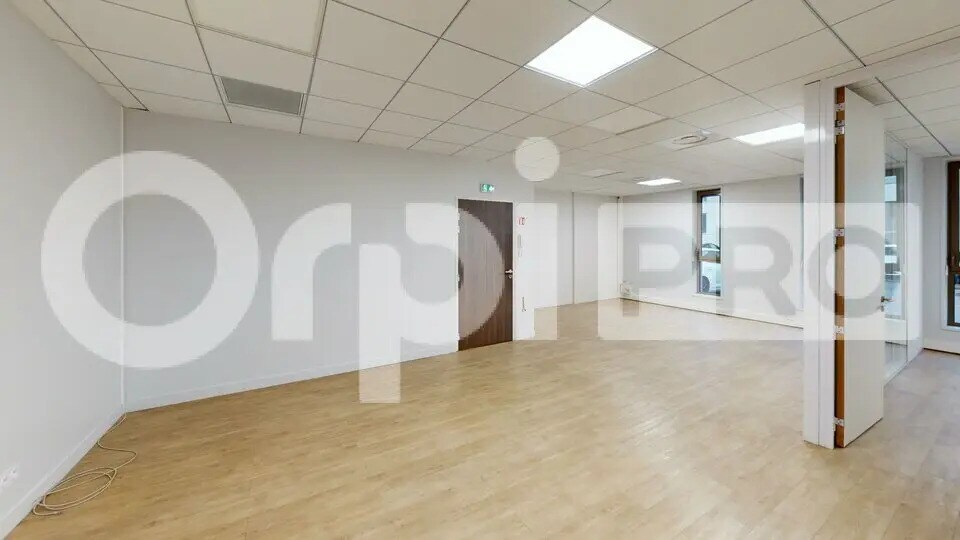 Bureau dans Neuville-sur-Saône à louer - Photo intérieure – Image 1 sur 5