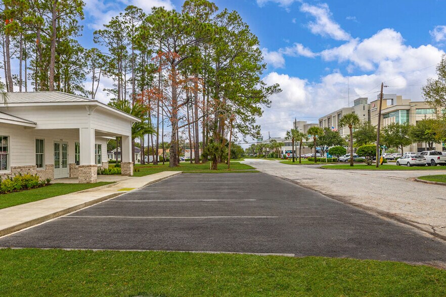 2903 Kemble Ave, Brunswick, GA à louer - Photo de l’immeuble – Image 3 sur 8