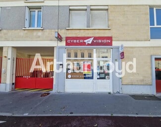 Plus de détails pour Local commercial à louer