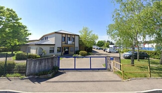 Plus de détails pour Local d'activités à louer