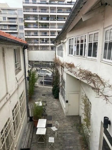 Bureau dans Boulogne-Billancourt à vendre - Photo de l’immeuble – Image 2 sur 17