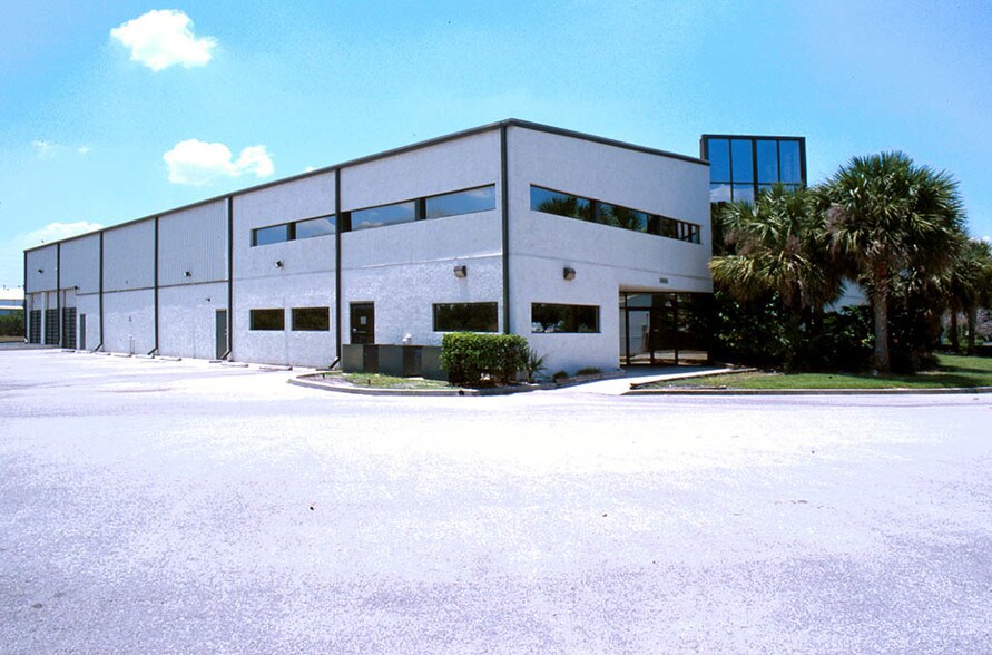 3855 St. Valentine Way, Orlando, FL à vendre - Photo de l’immeuble – Image 2 sur 9