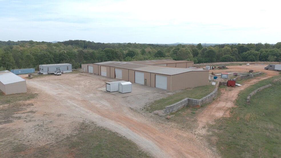 161 Hunter Rd, Pickens, SC à louer - Photo principale – Image 1 sur 8