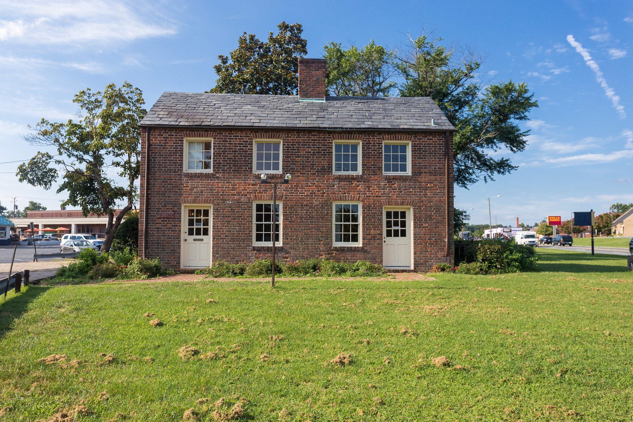 2800 Princess Anne St, Fredericksburg, VA à louer Photo principale– Image 1 sur 22