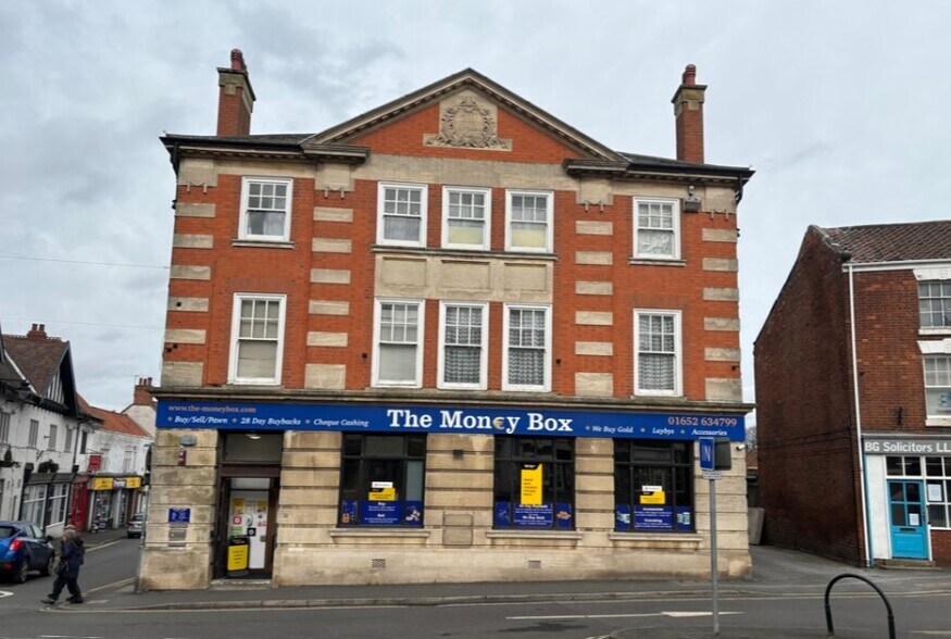 1-2 Market Pl, Barton Upon Humber à louer - Photo de l’immeuble – Image 1 sur 2