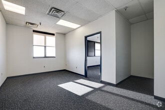 5070-5080 Parkside Ave, Philadelphia, PA à louer Photo intérieure– Image 1 sur 2