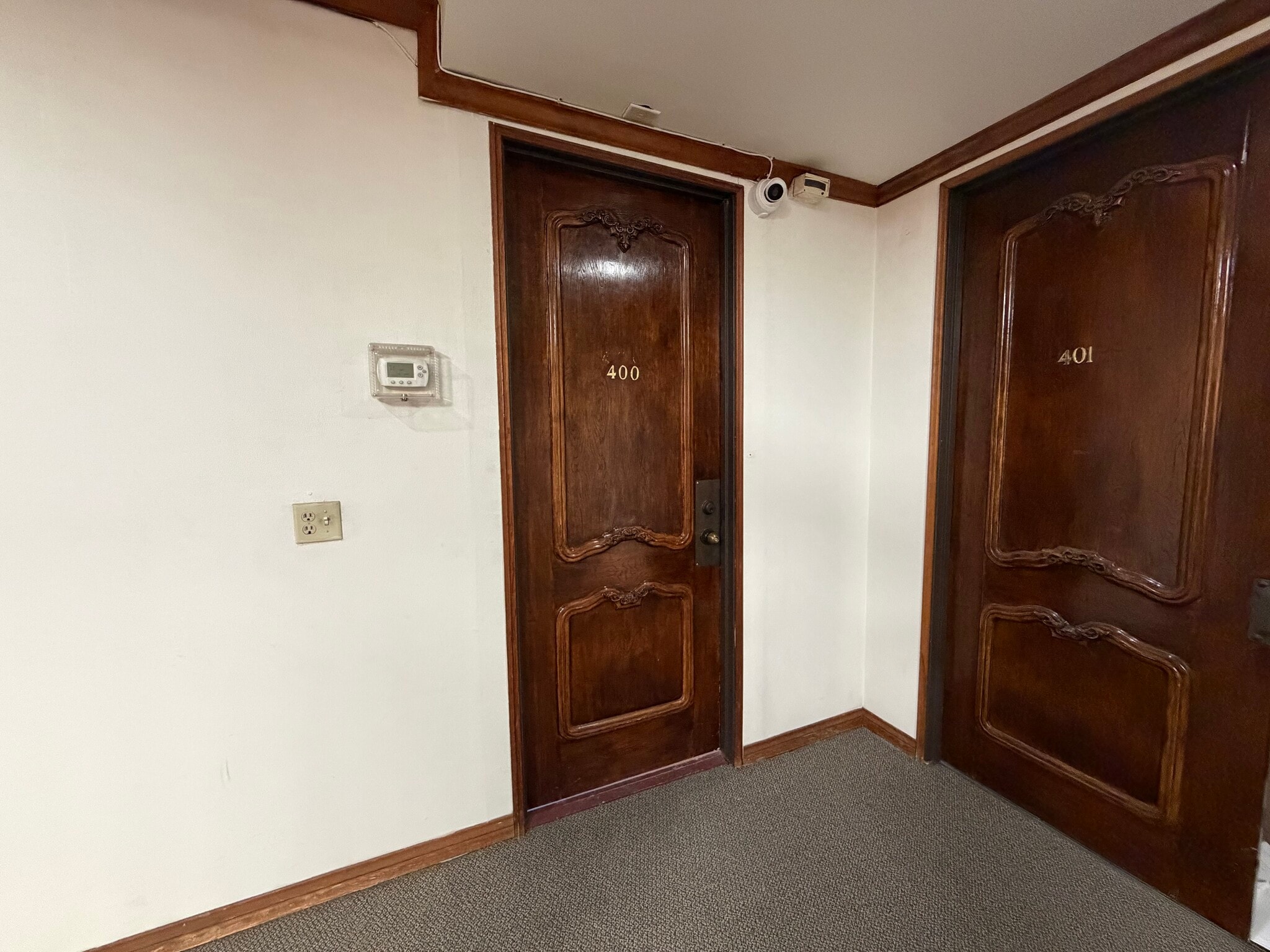 619-623 S Olive St, Los Angeles, CA à louer Photo intérieure– Image 1 sur 5