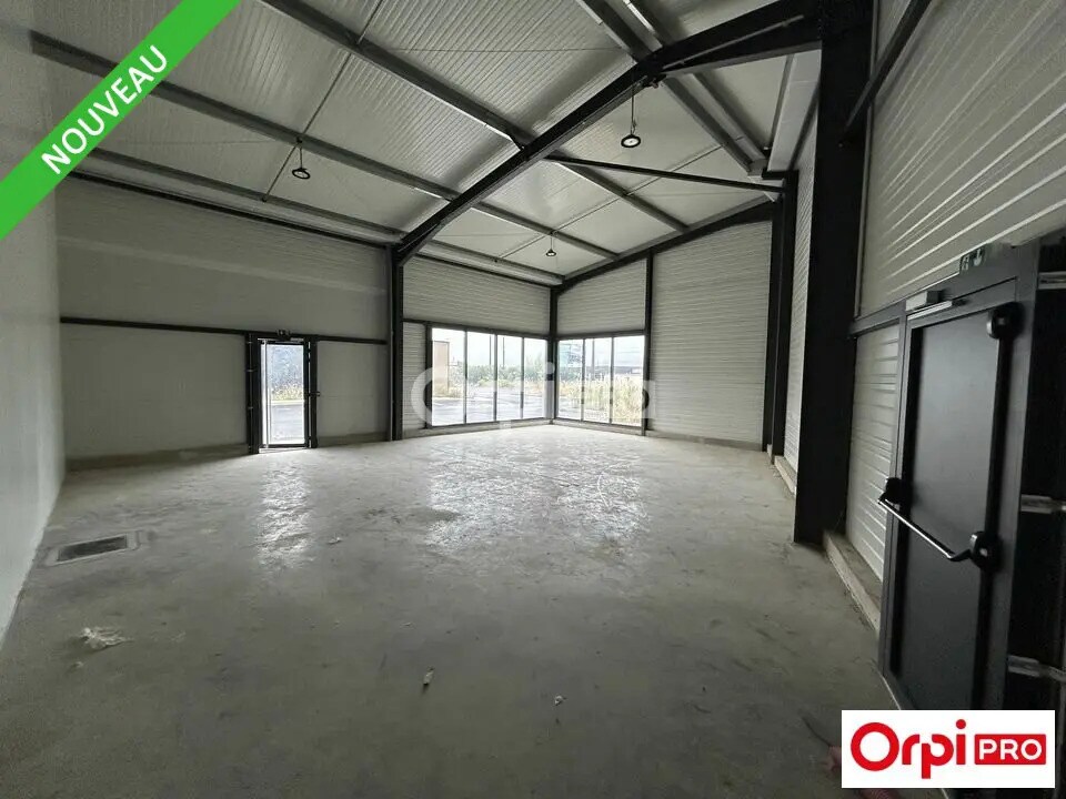 Local commercial dans PONT-DE-L'ISERE à louer Photo intérieure– Image 1 sur 5