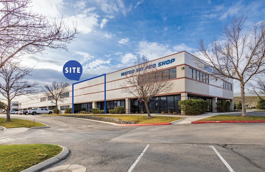 875 W McGregor Ct, Boise, ID à louer - Photo de l’immeuble – Image 2 sur 7