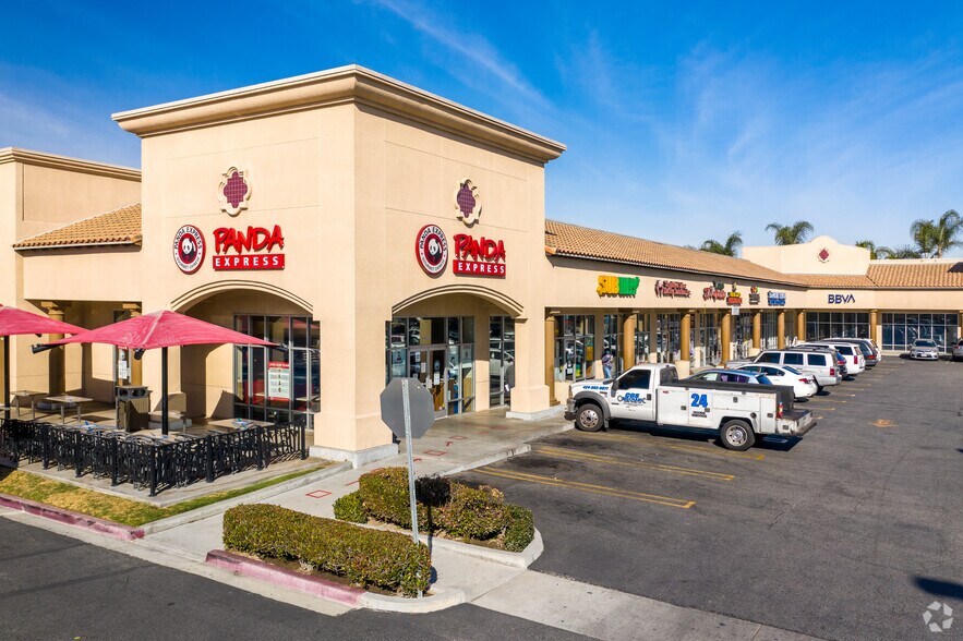 10901-10923 Atlantic Ave, Lynwood, CA à vendre - Photo principale – Image 1 sur 21