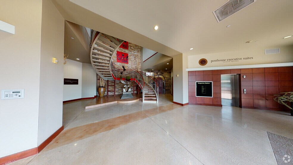 1000 Texan Trl, Grapevine, TX à louer - Numérisation 3D Matterport – Image 2 sur 28