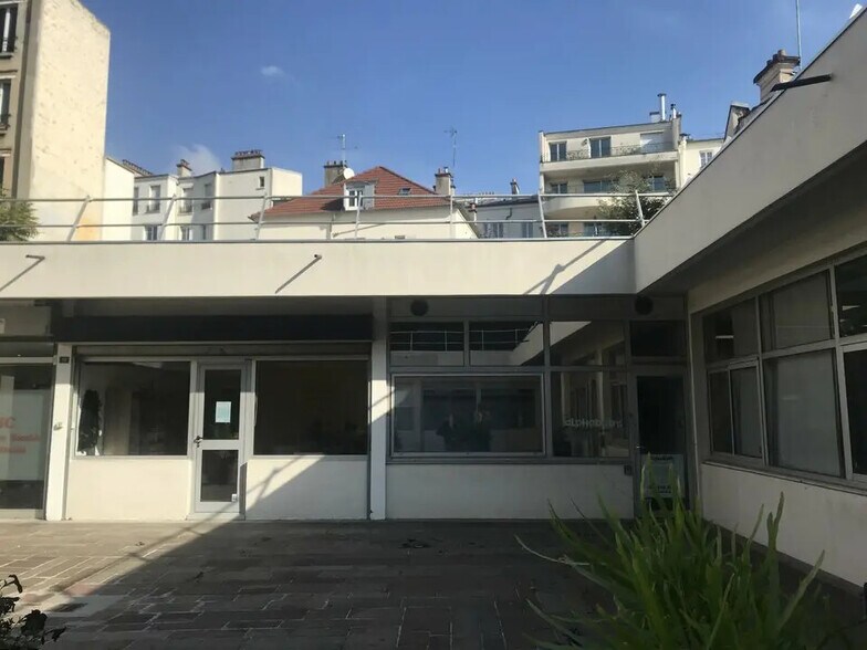 Local d'activités dans Vincennes à vendre - Photo de l’immeuble – Image 1 sur 7