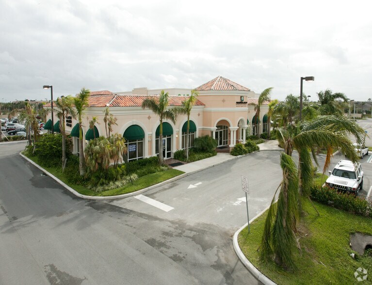 16130 Jog Rd, Delray Beach, FL à louer - Photo de l’immeuble – Image 2 sur 7