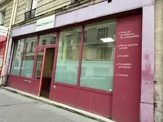 Local commercial dans Paris à louer Photo de l’immeuble– Image 1 sur 7