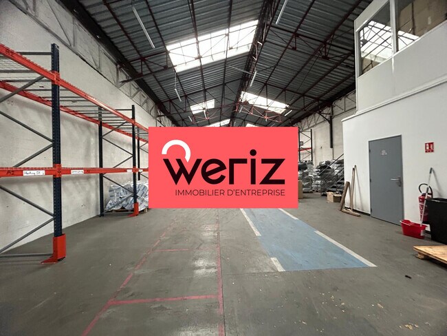 Plus de détails pour Avenue Ibrahim Ali, Marseille - Bureau, Industriel/Logistique à louer