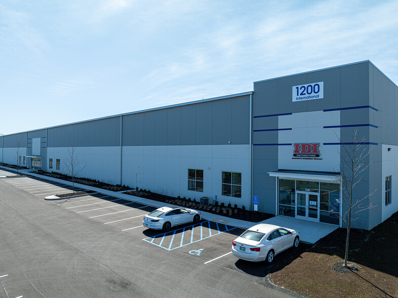 1200 International Drive - Building 1, Oakdale, PA à louer - Photo de l’immeuble – Image 3 sur 8