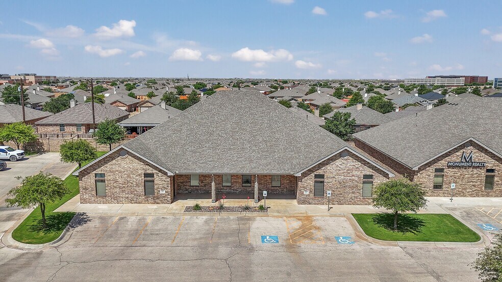 707 Tradewinds Blvd, Midland, TX à louer - Photo de l’immeuble – Image 2 sur 12