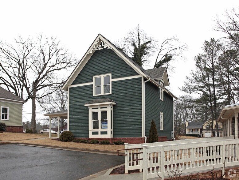 2950 Cherokee St, Kennesaw, GA à vendre - Photo de l’immeuble – Image 2 sur 4