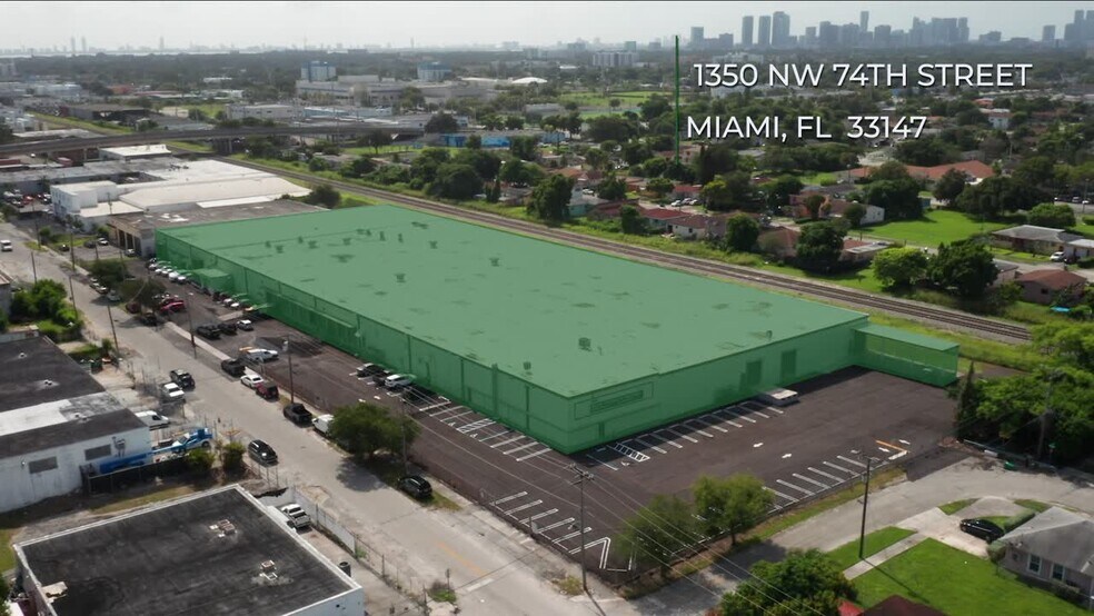 1300-1350 NW 74th St, Miami, FL à louer - Vidéo sur l’annonce professionnelle – Image 2 sur 9