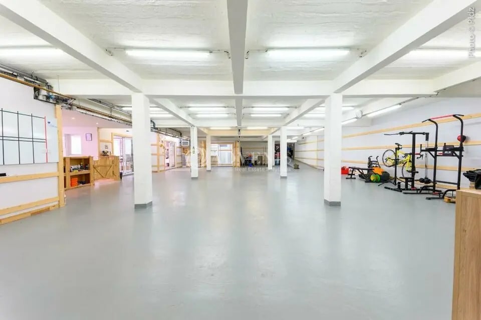 Industriel/Logistique dans La Bassée à vendre Photo intérieure– Image 1 sur 11