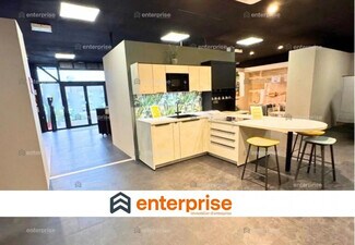 Plus de détails pour Local commercial à louer