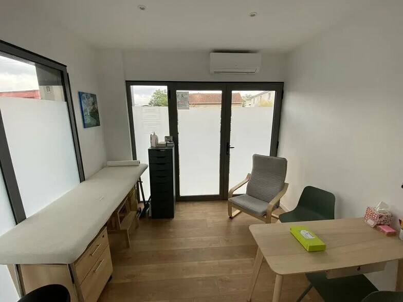 Local commercial dans Mérignac à vendre - Photo de l’immeuble – Image 3 sur 5