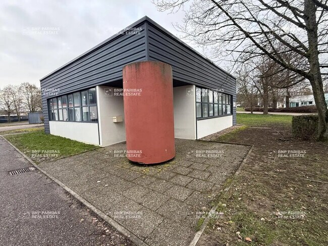 Plus de détails pour Bureau, Local d'activités à louer