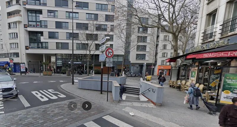 Local commercial dans Paris à louer - Photo de l’immeuble – Image 2 sur 3