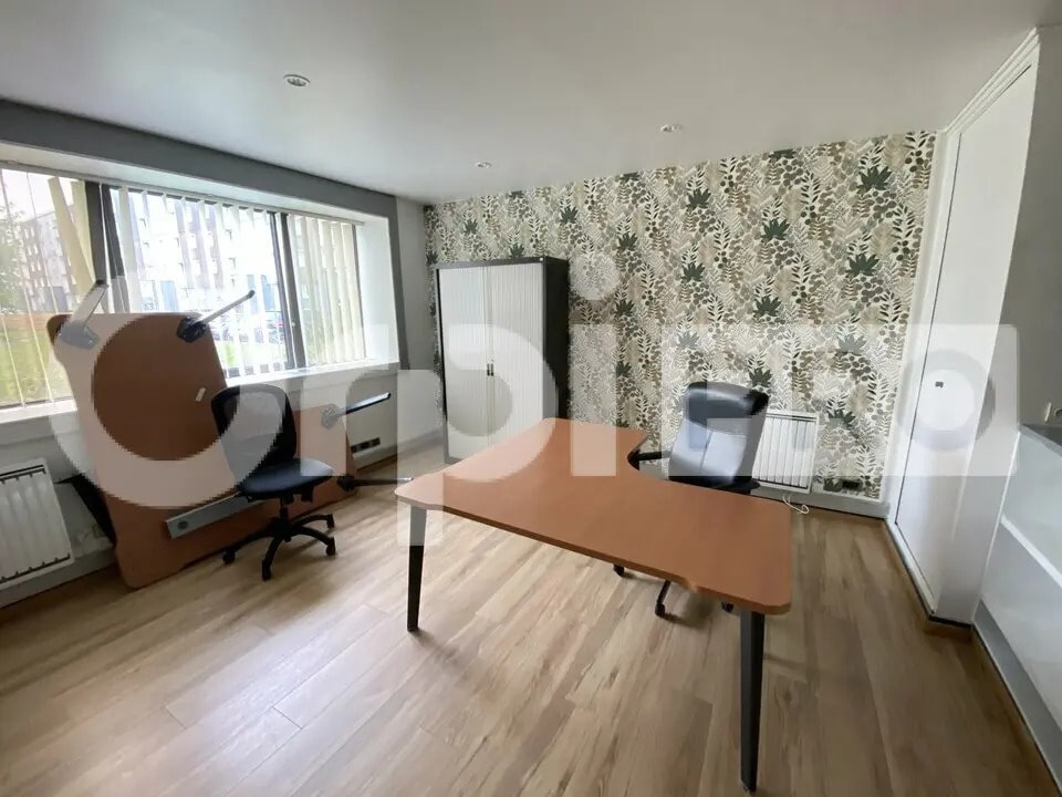 Bureau dans Montivilliers à louer Photo de l’immeuble– Image 1 sur 8