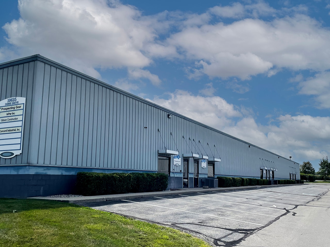 10645 Deme Dr, Indianapolis, IN à louer Photo intérieure– Image 1 sur 1
