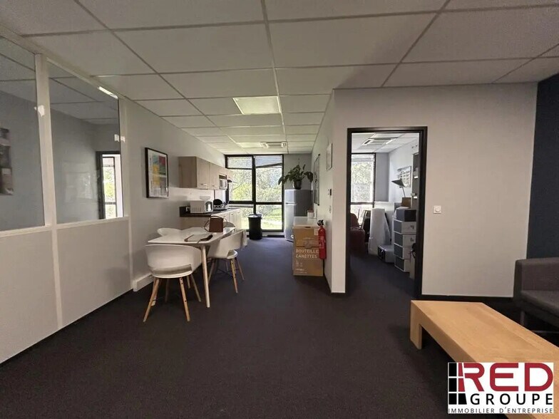 Bureau dans Aix-en-Provence à louer - Photo de l’immeuble – Image 3 sur 5