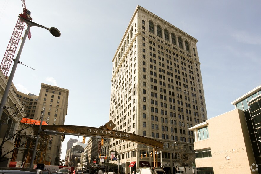 1621 Euclid Ave, Cleveland, OH à louer - Photo principale – Image 1 sur 11