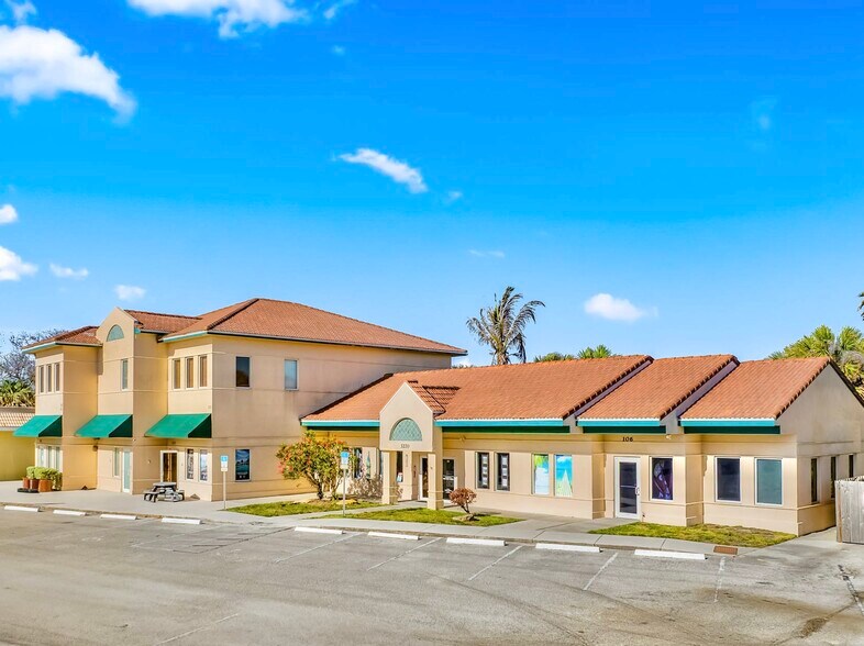 3270 Highway A1A, Melbourne Beach, FL à vendre - Photo de l’immeuble – Image 3 sur 44