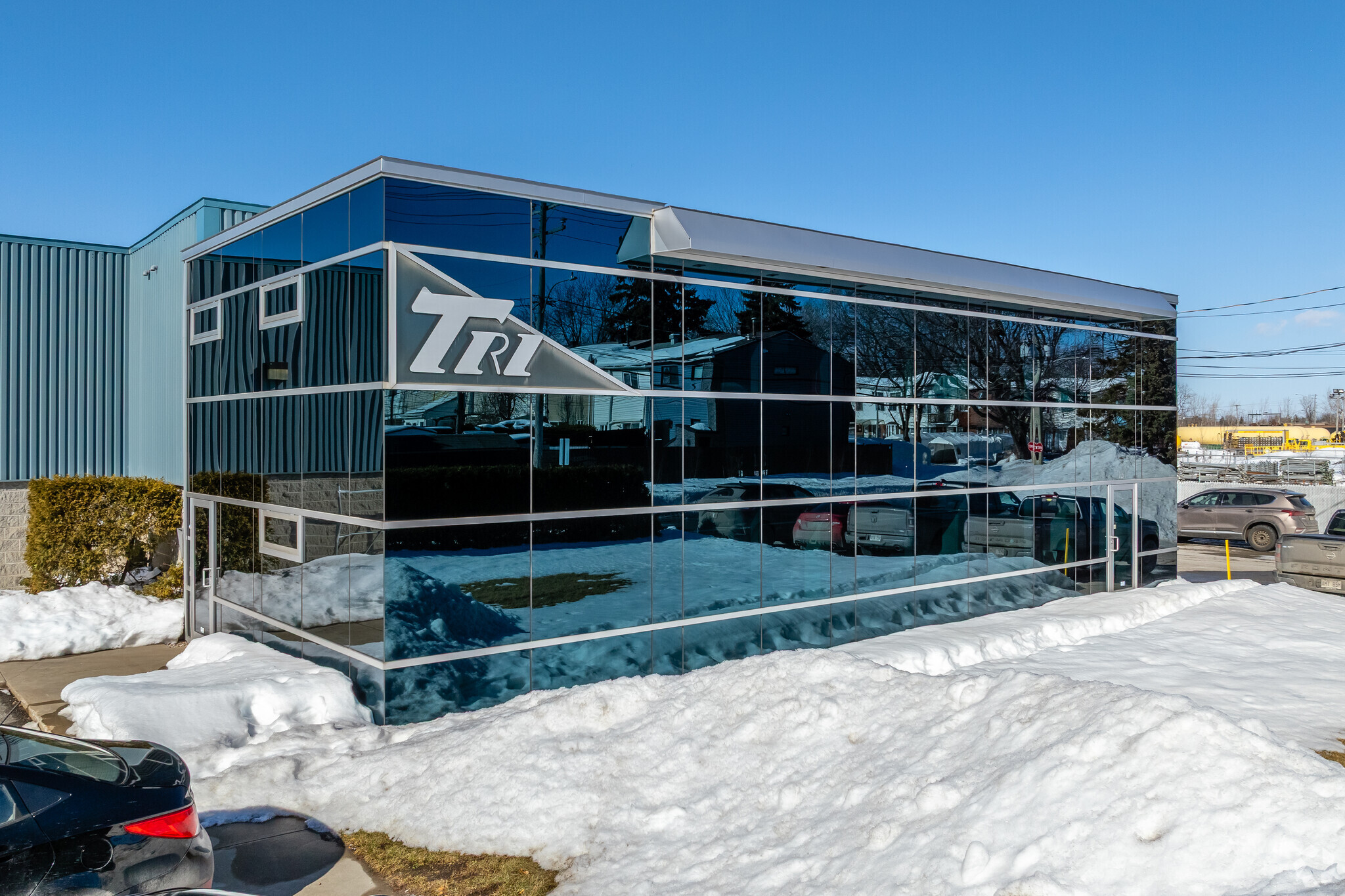 131 Rue De La Station, Laval, QC à louer Photo de l’immeuble– Image 1 sur 4