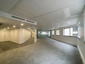 Bureau dans Boulogne-Billancourt à louer Photo intérieure– Image 2 sur 2