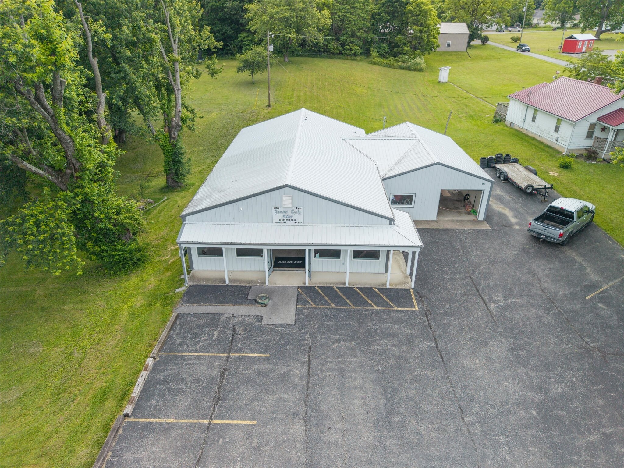 904 N West St, Hillsboro, OH à vendre Photo de l’immeuble– Image 1 sur 48