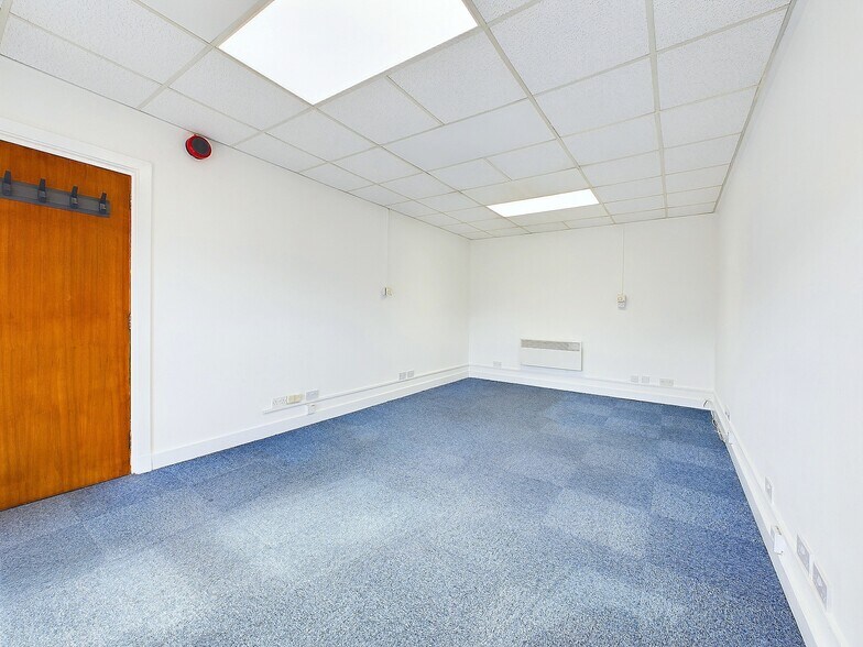 Pitmedden Rd, Dyce à louer - Photo de l’immeuble – Image 3 sur 8