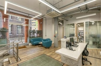 35-37 Cock Ln, Londres à louer Photo intérieure– Image 1 sur 6