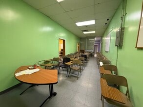 229-243 Empire Blvd, Brooklyn, NY à louer Photo intérieure– Image 1 sur 7