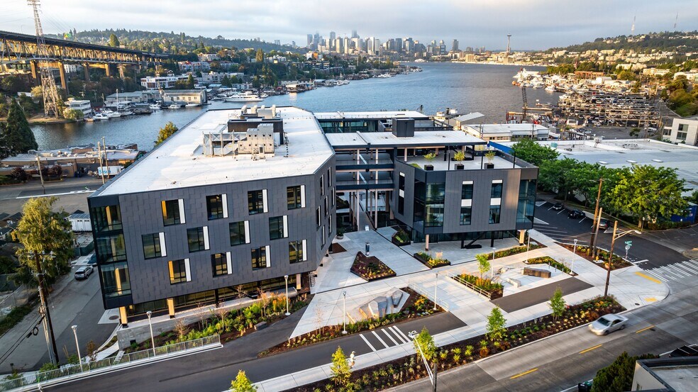 3800 Latona Ave NE, Seattle, WA à louer - Photo de l’immeuble – Image 3 sur 10