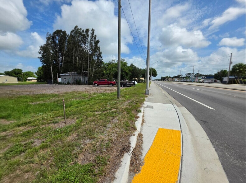 100 NW 10th St, Okeechobee, FL à vendre - Plan de site – Image 1 sur 9