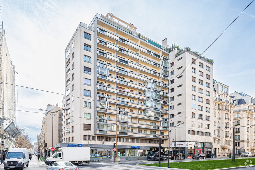 Immeuble residentiel dans 47-49 Rue Guersant, Paris à vendre - Photo de l’immeuble – Image 2 sur 2