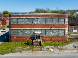 Plus de détails pour 2301 E 28th St, Chattanooga, TN - Local d'activités à louer
